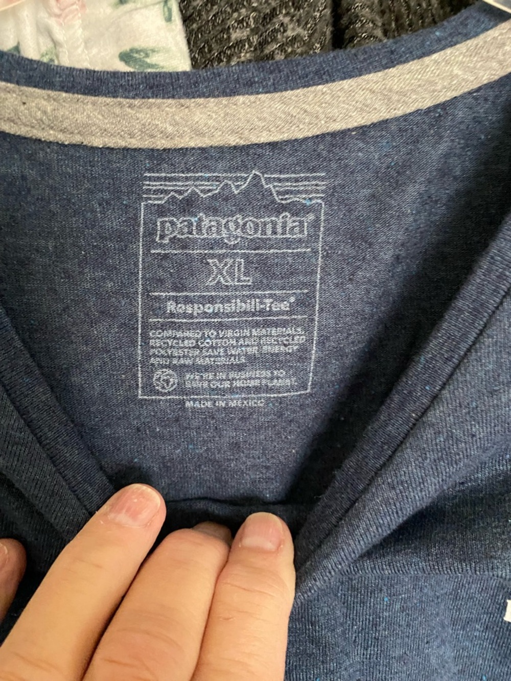 Patagonia Navy Blue Crewneck T‑Shirt with Subtle Heather